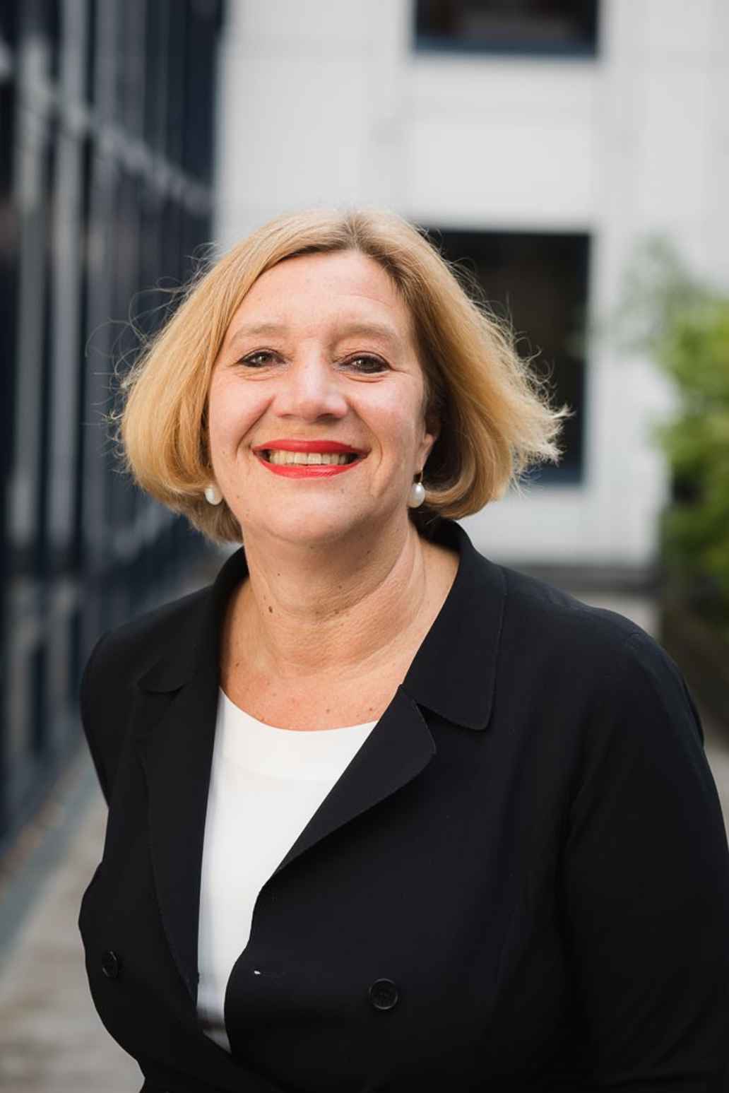 Pauline Bieringa